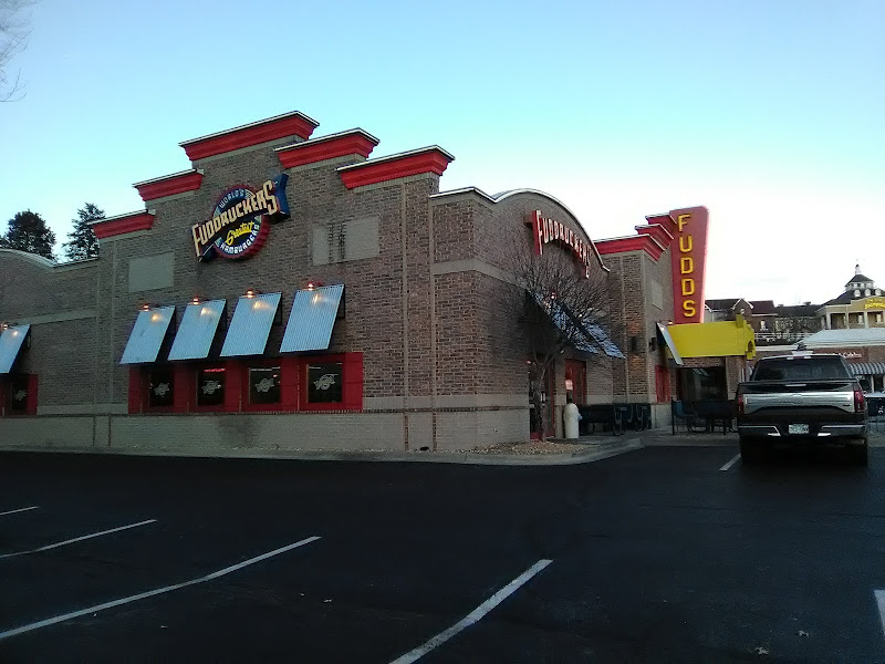 Fuddruckers