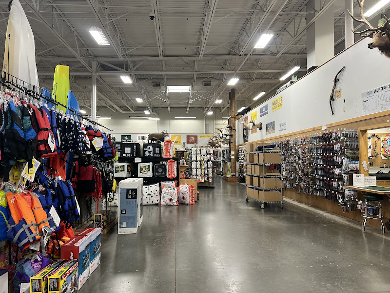 Sportsman's Warehouse