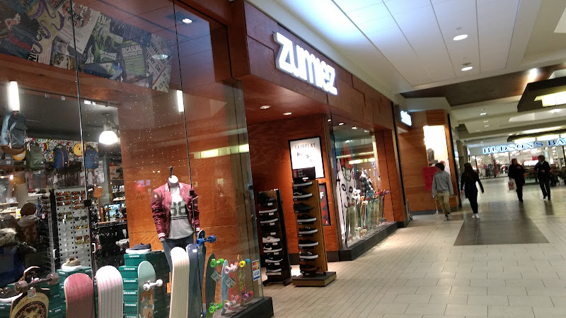 Zumiez