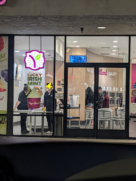 Yogurtland Anaheim