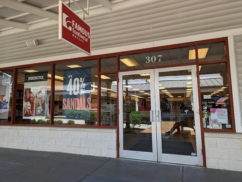 Famous Footwear Outlet