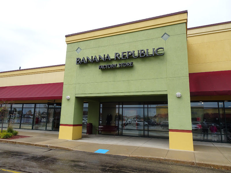 Banana Republic Factory Store