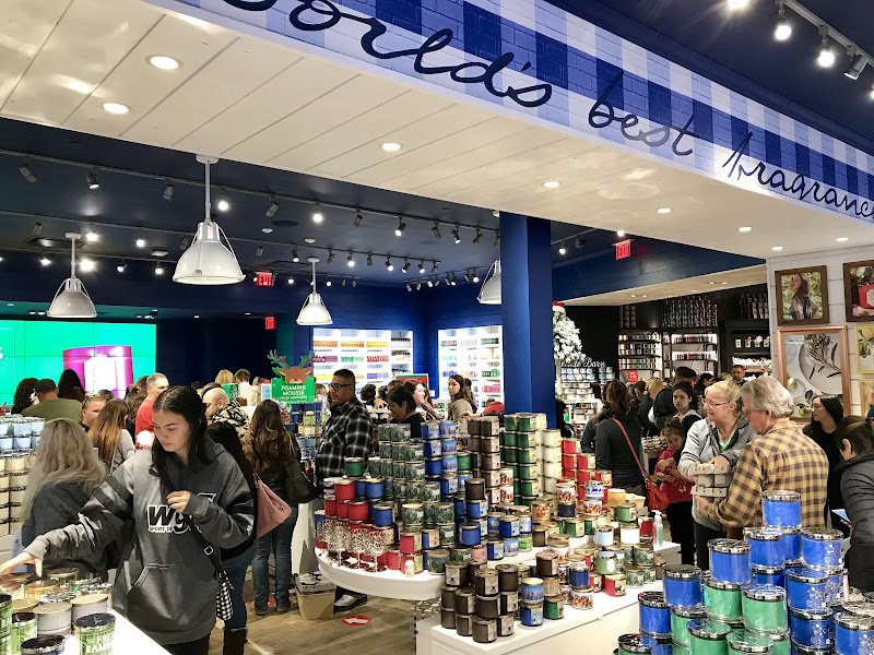 Bath & Body Works