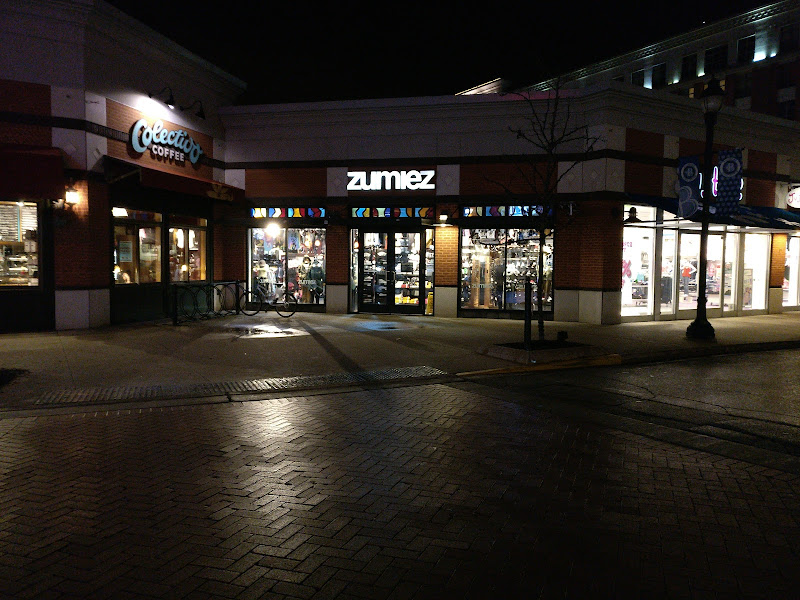 Zumiez