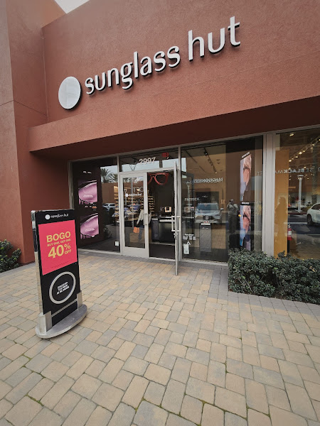 Sunglass Hut