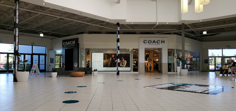 Coach Outlet