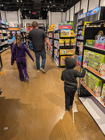Toys"R"Us at Deptford Mall