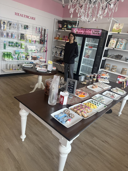 Woof Gang Bakery & Grooming Oakville West