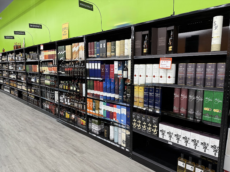 DB Liquor (Louis Henna & I-35)