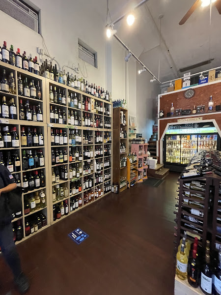 34th Street Wine and Spirits
