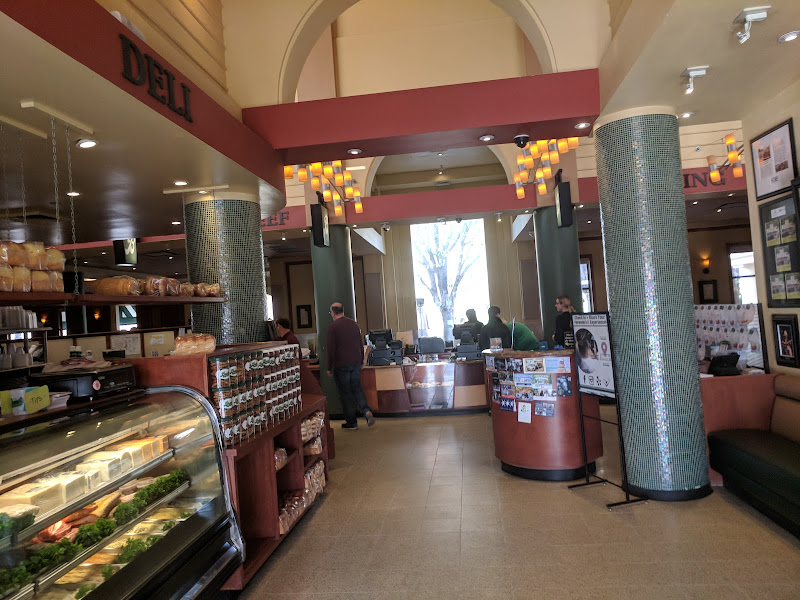 Brent's Delicatessen & Restaurant