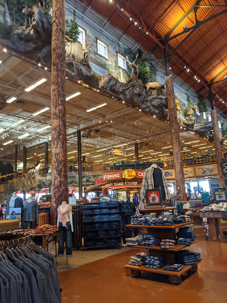 Sunglass Outfitters By Sunglass Hut