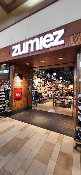 Zumiez