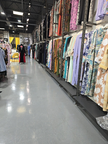 Muna Abaya Clothing Store