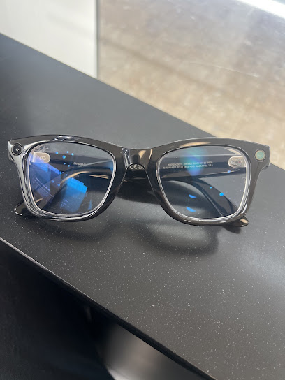 Sunglass Hut