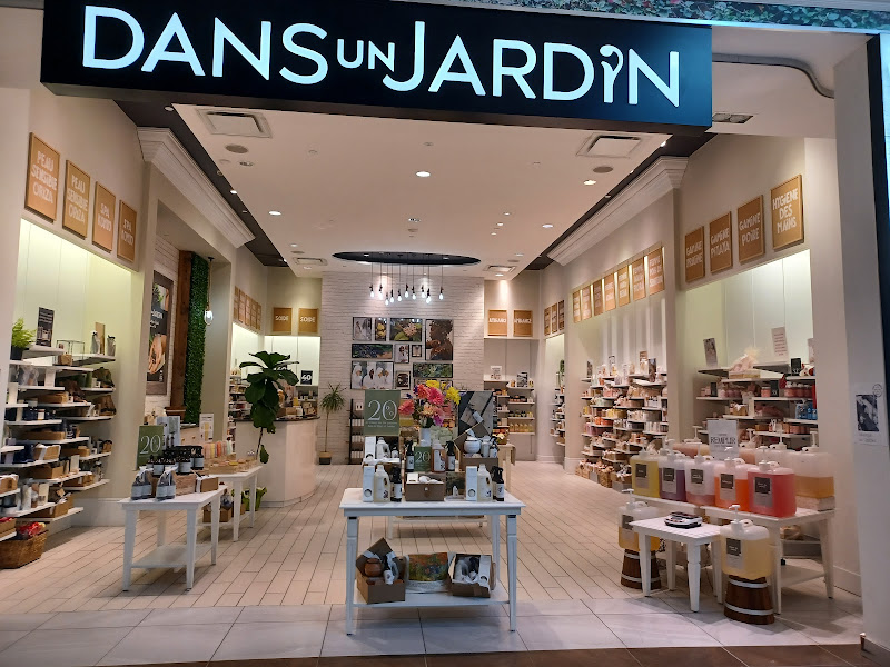 Dans Un Jardin