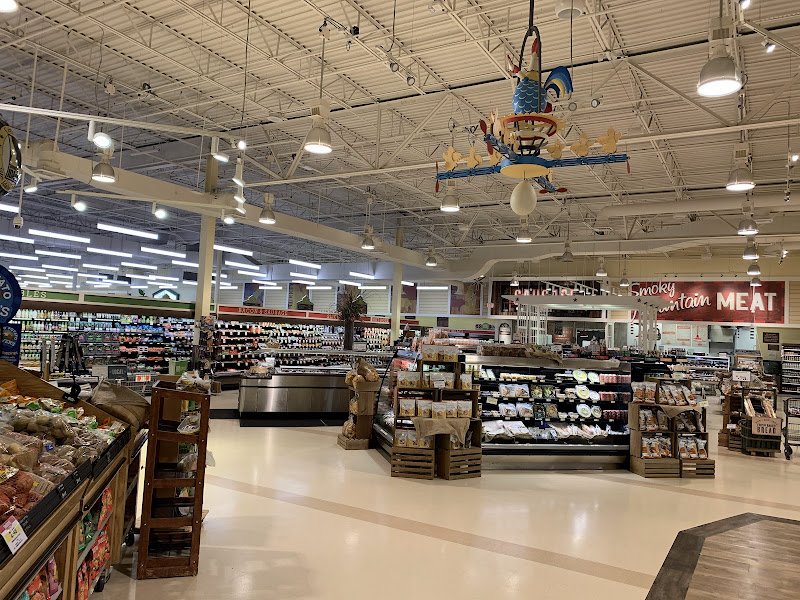 Lowes Foods on Tryon Road