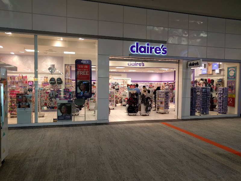 claire's
