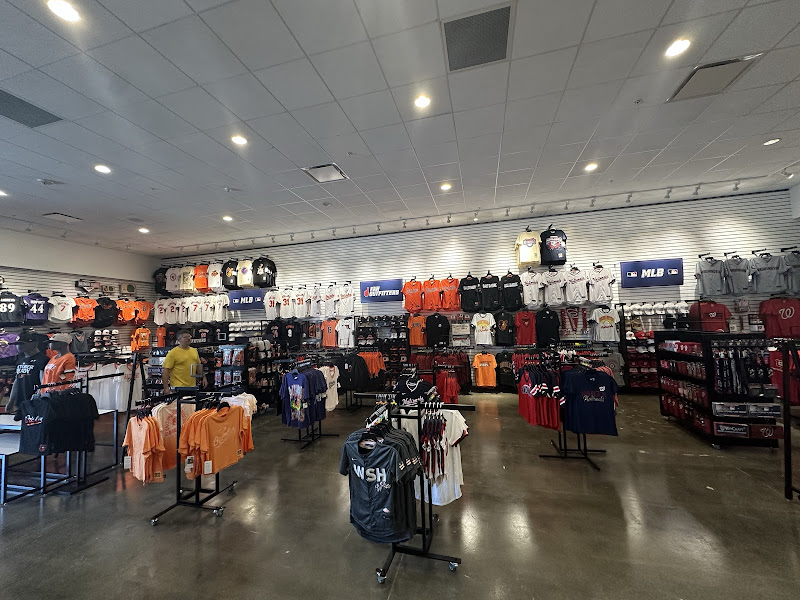 Fan Outfitters