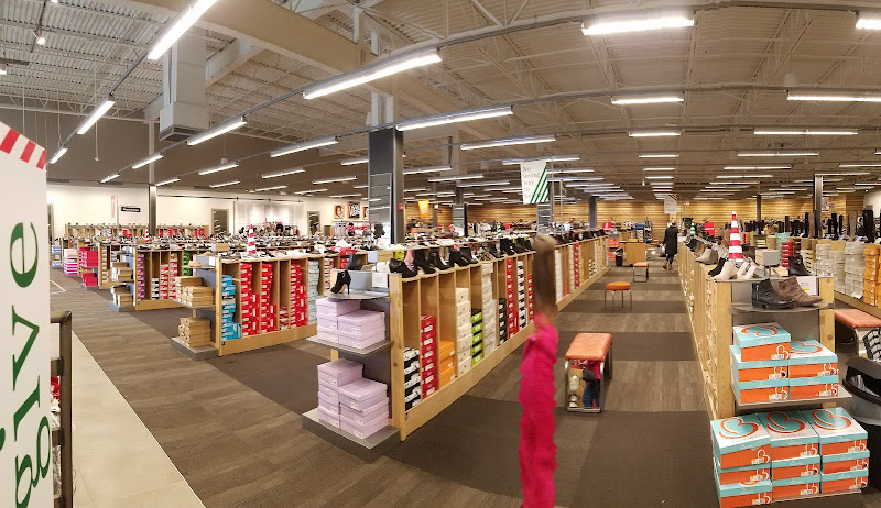 DSW Designer Shoe Warehouse