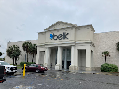 Oglethorpe Mall - Belk Car Park