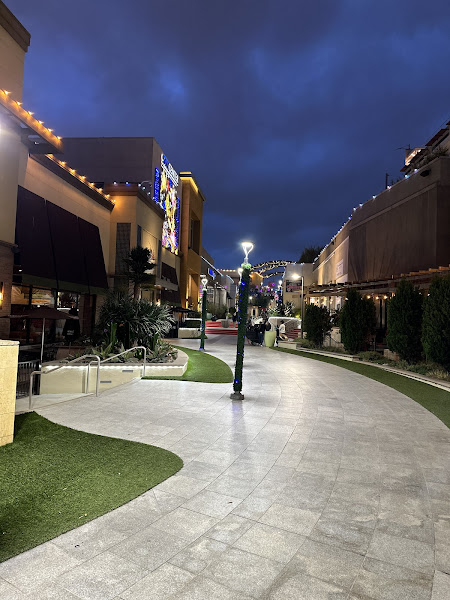 Anaheim Visitors Guide