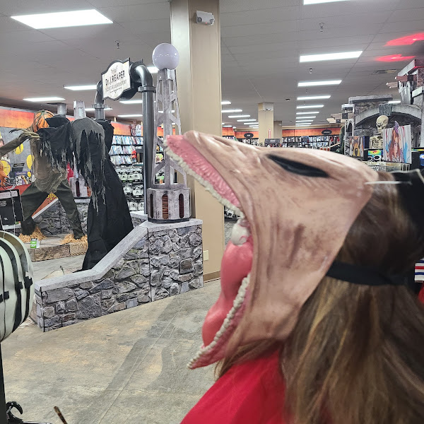 Spirit Halloween
