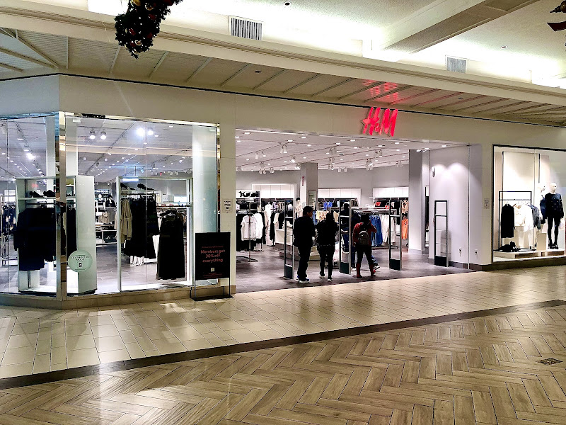 H&M