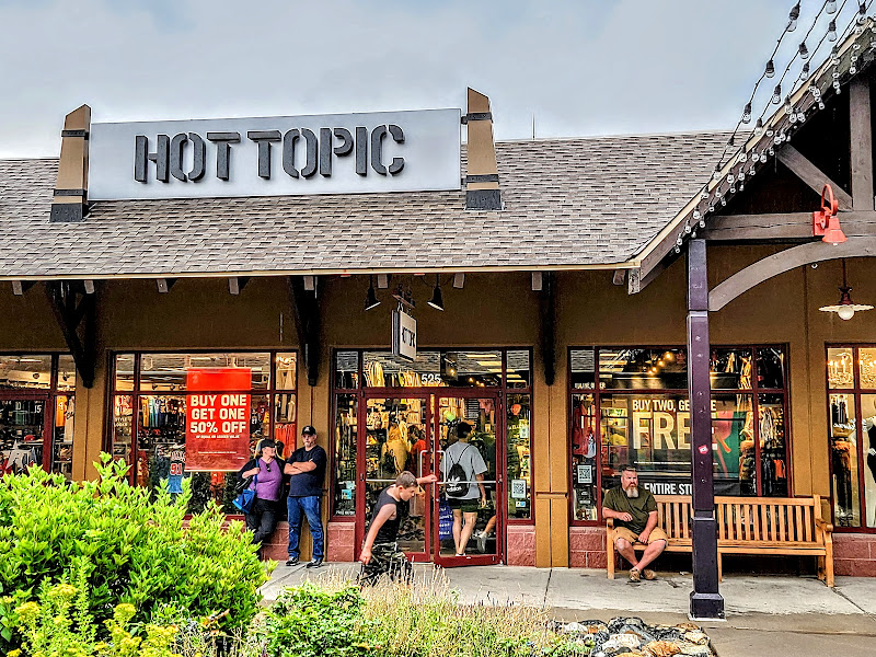 Hot Topic