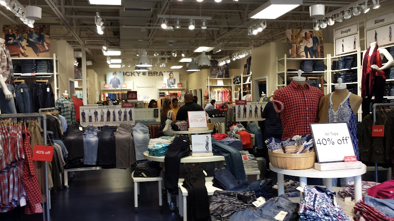 Lucky Brand