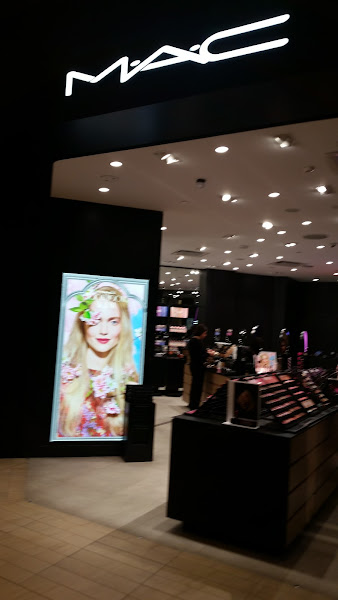 MAC Cosmetics