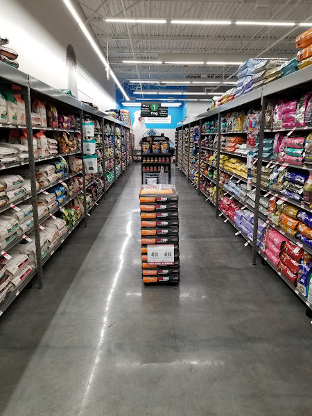 Pet Supplies Plus