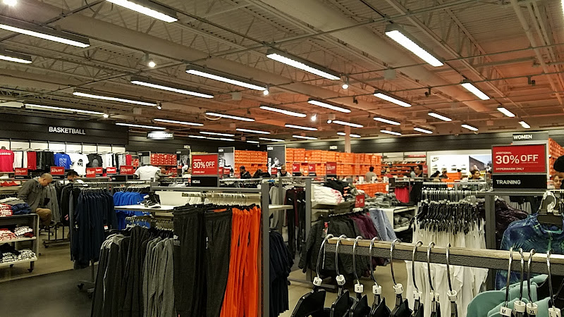 Converse Factory Store