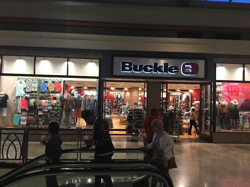 Buckle