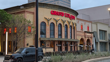 Grand Lux Cafe
