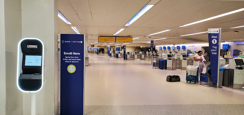 United Quickpak Terminal C Level 2