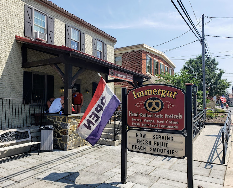 Immergut Hand-Rolled Soft Pretzels