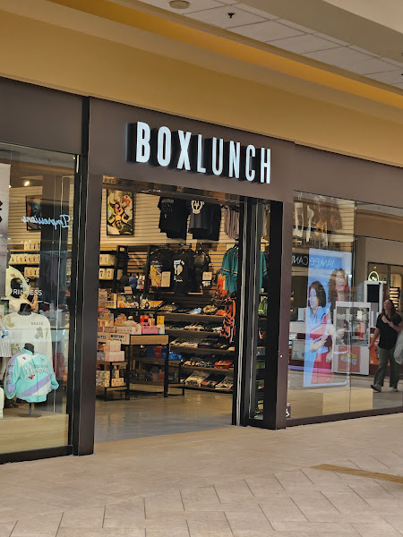 BoxLunch