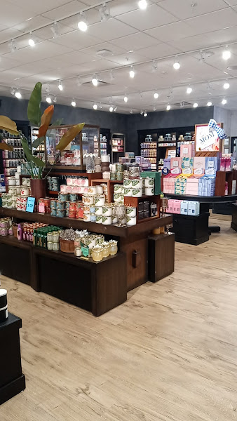 Bath & Body Works