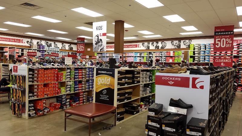 Famous Footwear Outlet