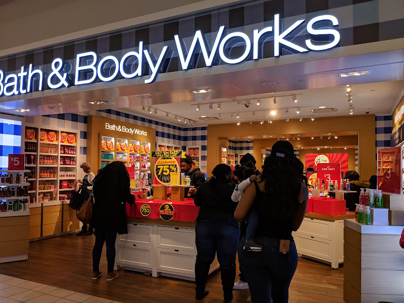 Bath & Body Works