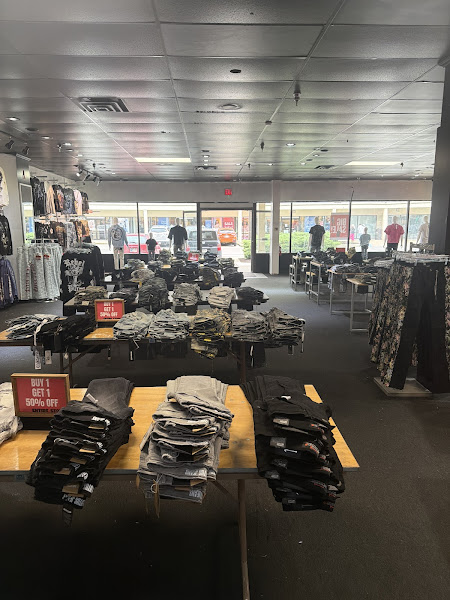 VibeX Clothing Store