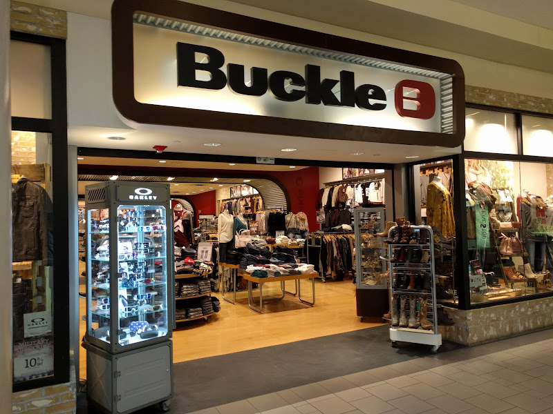 Buckle