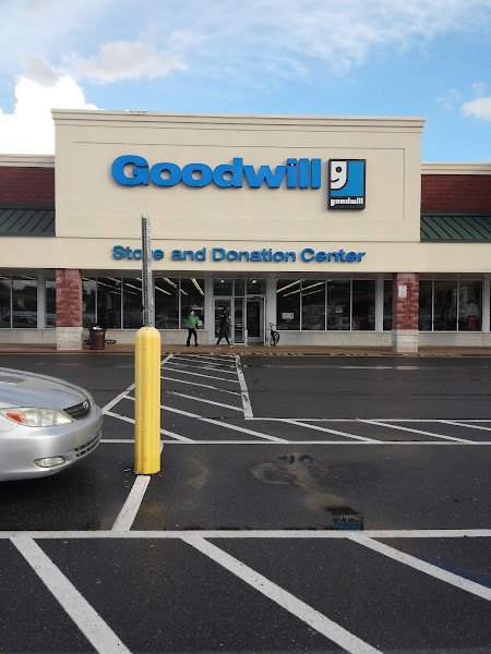 Shillington Shopping Center