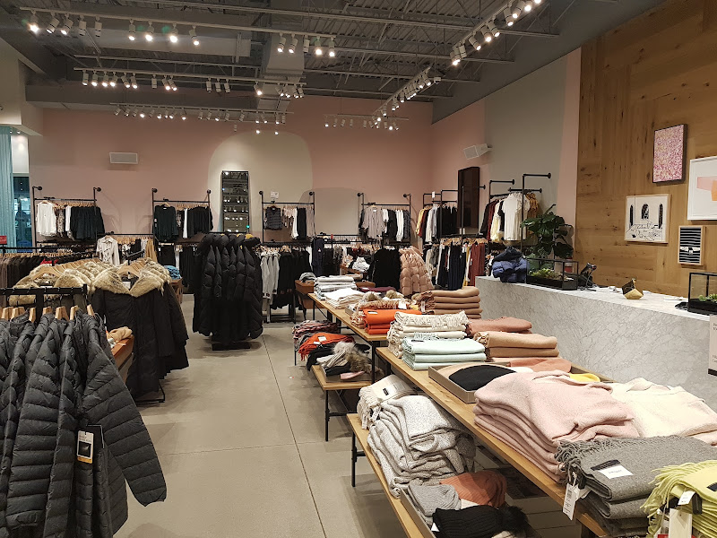 Aritzia