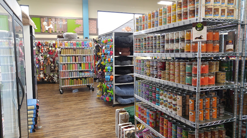 Bentley's Pet Stuff