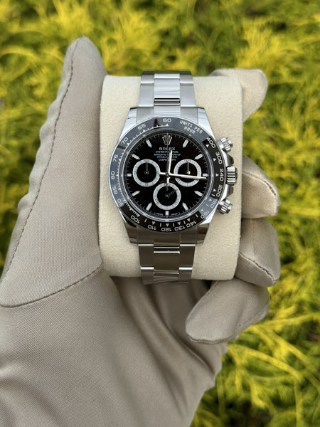 M A Jewelers
