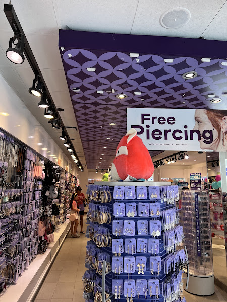 Claire's