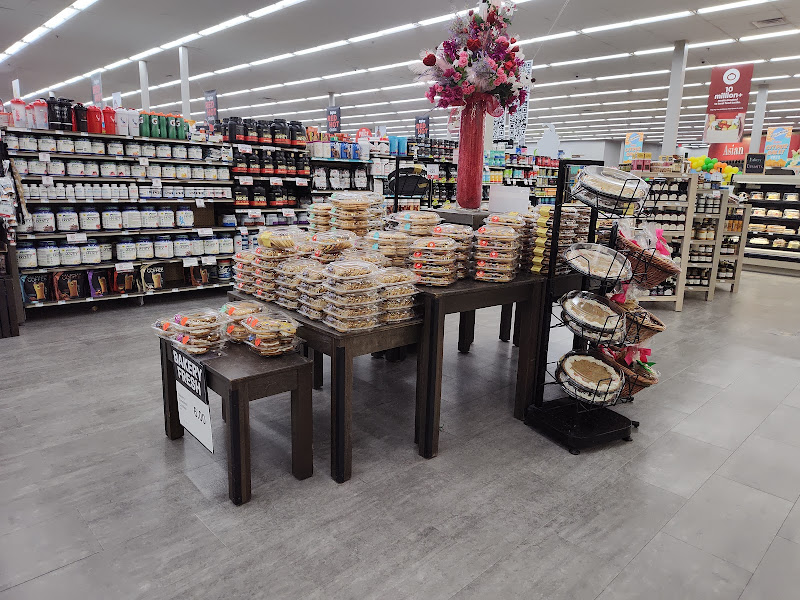 Hy-Vee Grocery Store