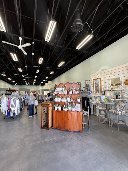 American Cancer Society Discovery Shop- Oceanside